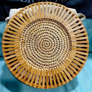 Vince Camuto summer handbag